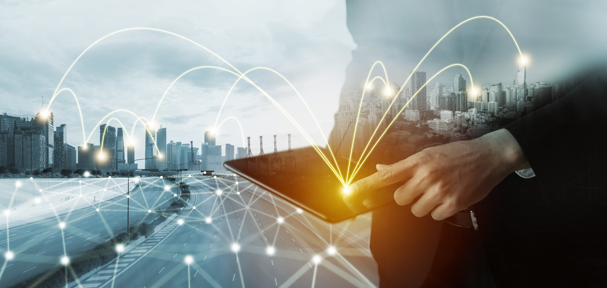 modern-creative-communication-internet-network-connect-smart-city (1)